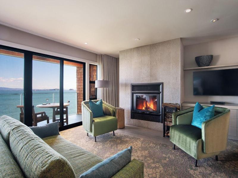 The Inn Above Tide image