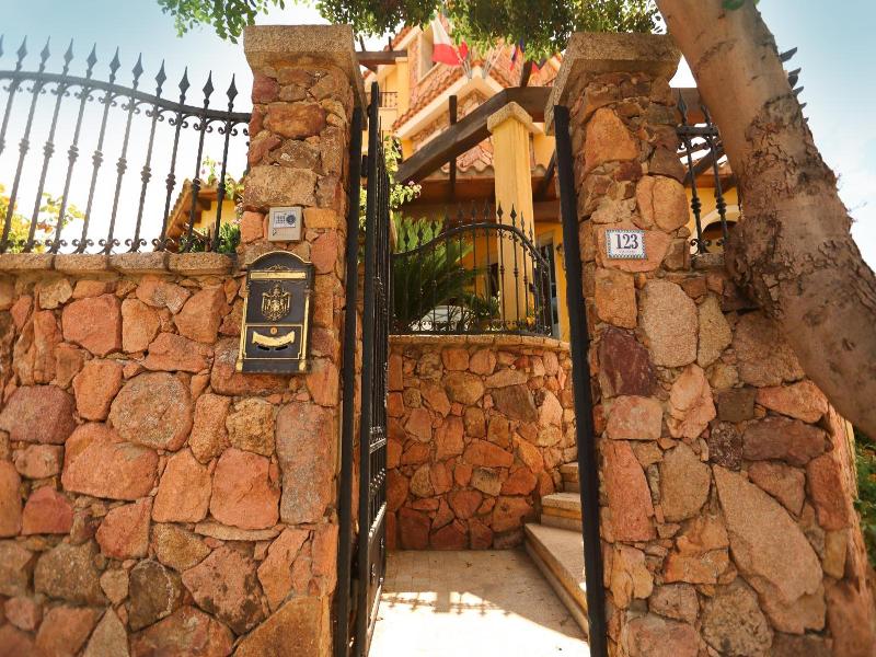 Hotel Sa Suergia image