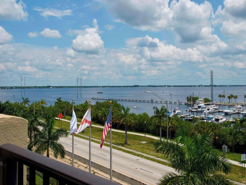 Four Points by Sheraton Punta Gorda Harborside image