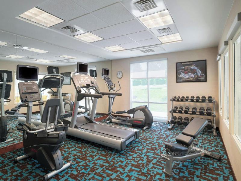 Fairfield Inn And Suites By Marriott State College image
