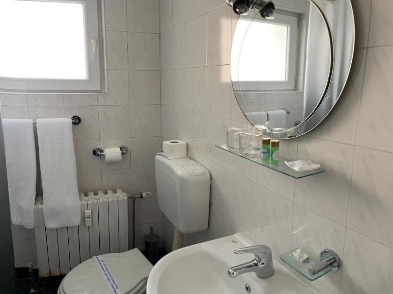 Hotel Rotasar image