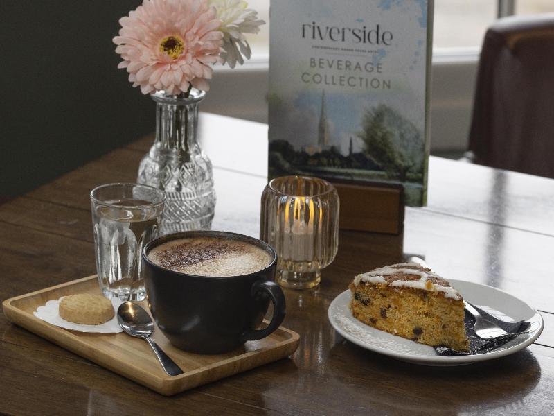 The Riverside, WorldHotels Distinctive image