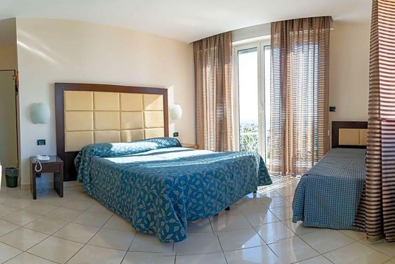 Marinella image