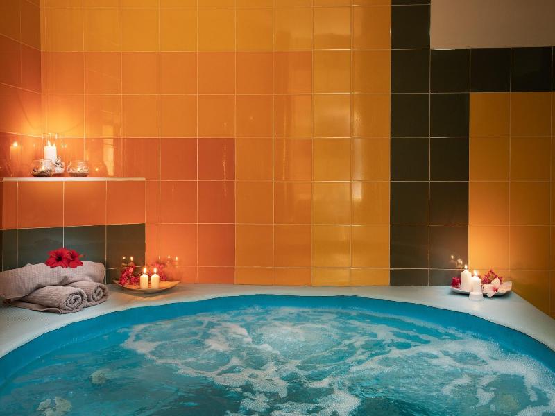 Hotel Club Baia Delle Ginestre image
