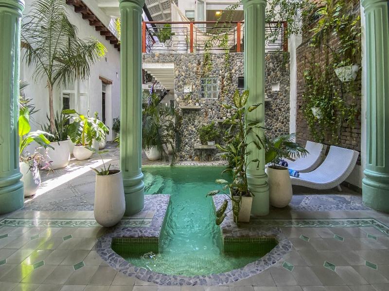 Casa Verde Hotel image