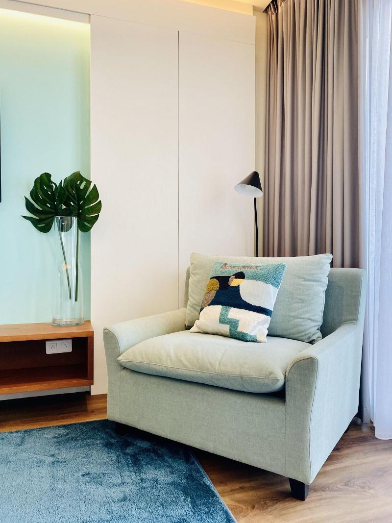 Holland House Beach Hotel image