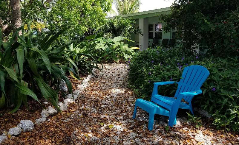 Haley's Motel image