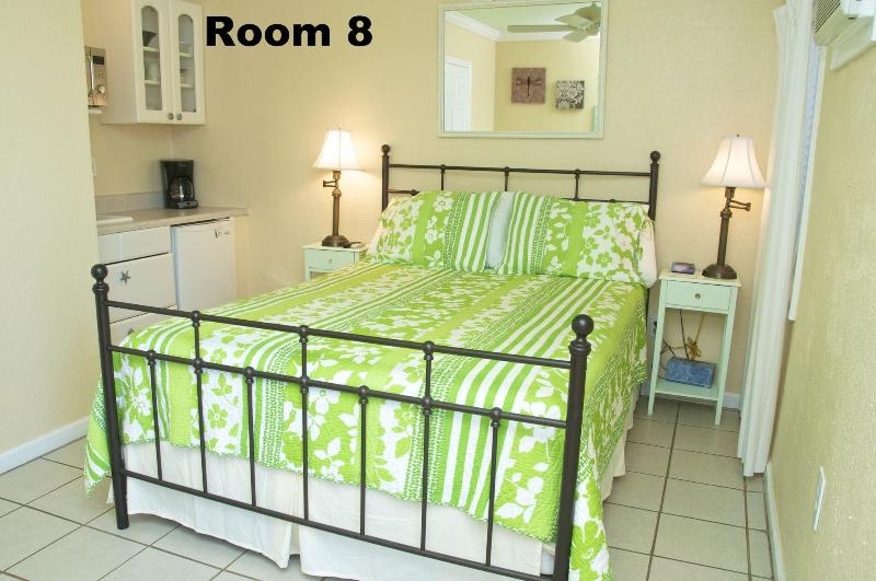 Haley's Motel image