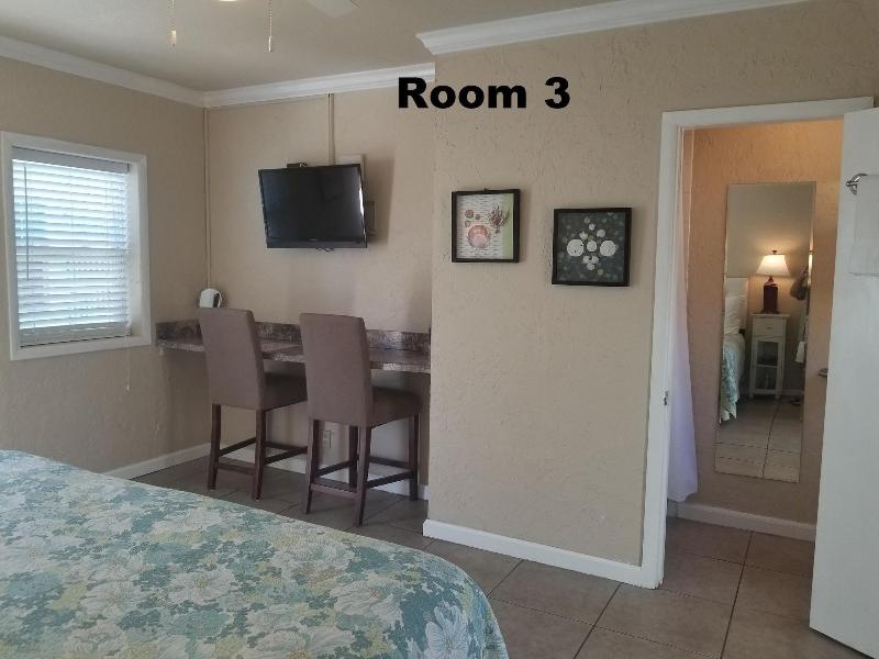 Haley's Motel image
