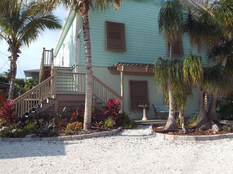 Haley's Motel image
