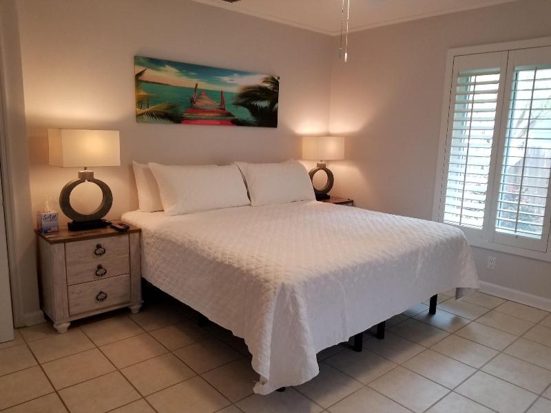 Haley's Motel image