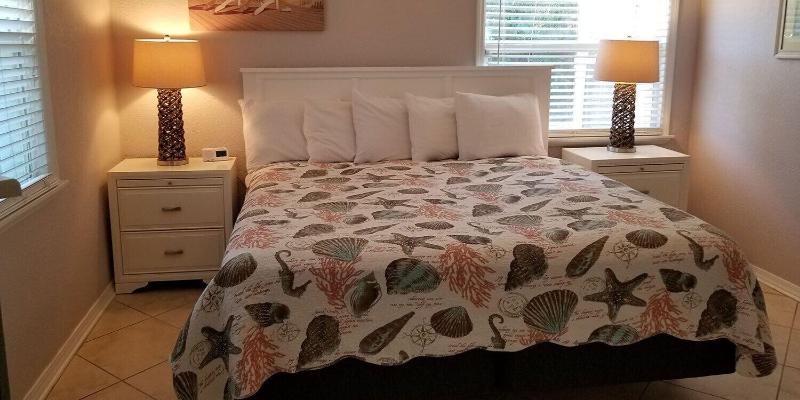 Haley's Motel image