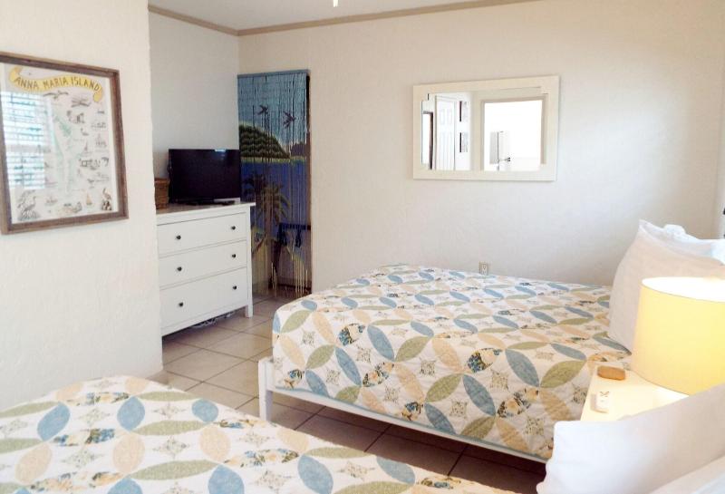 Haley's Motel image