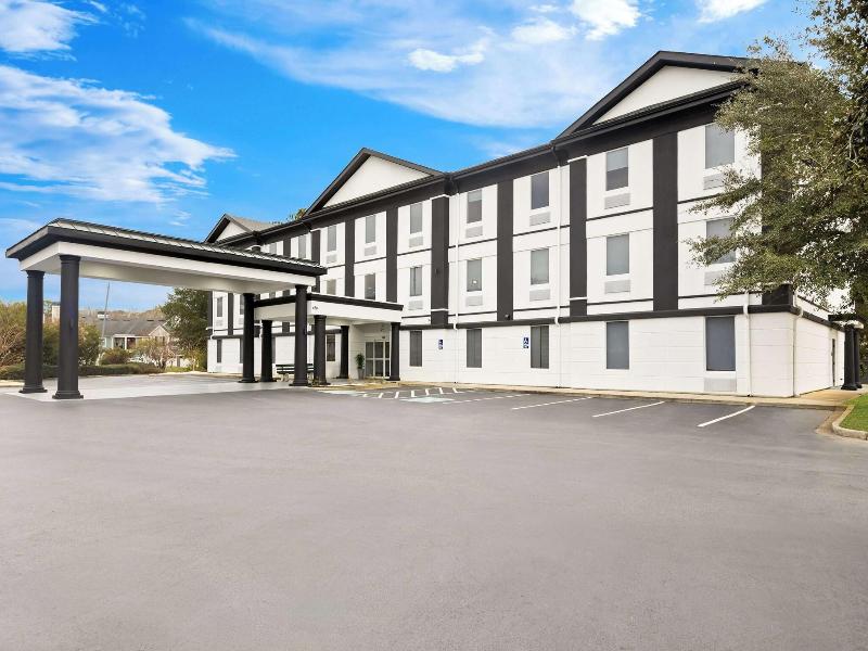 Sans Boutique Hotel image