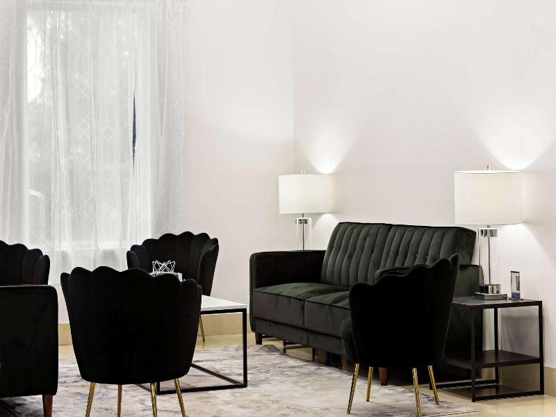 Sans Boutique Hotel image
