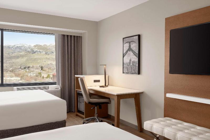 Radisson Hotel Salt Lake City Downtown image