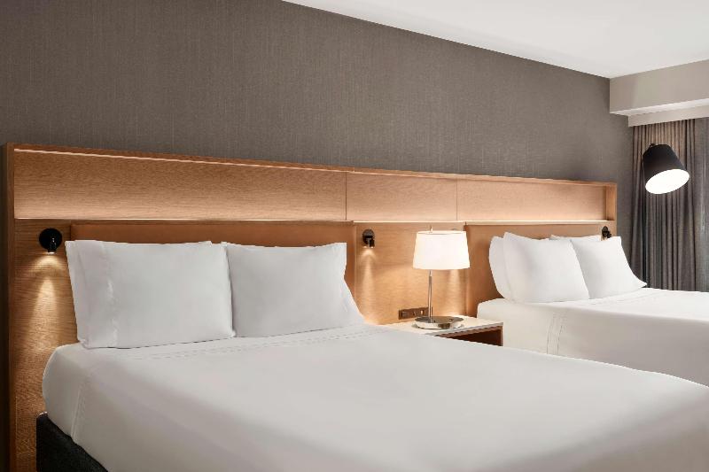 Radisson Hotel Salt Lake City Downtown image