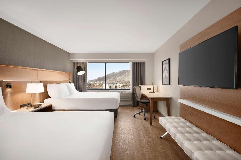Radisson Hotel Salt Lake City Downtown image