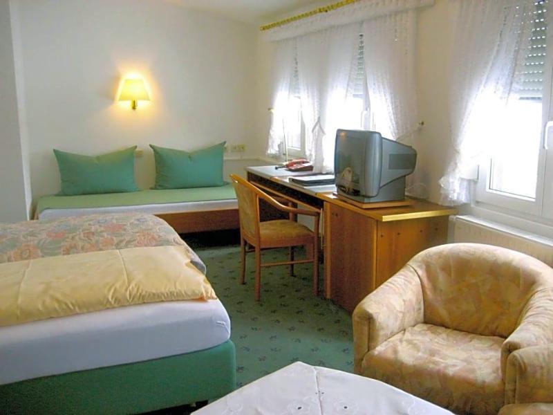 Hotel In der Breite image