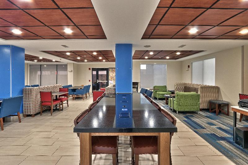 Holiday Inn Express Socorro image
