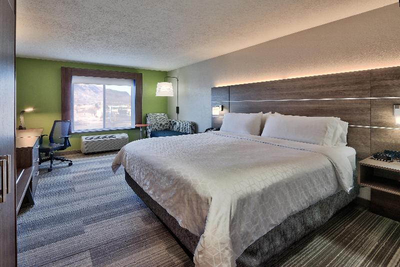 Holiday Inn Express Socorro image