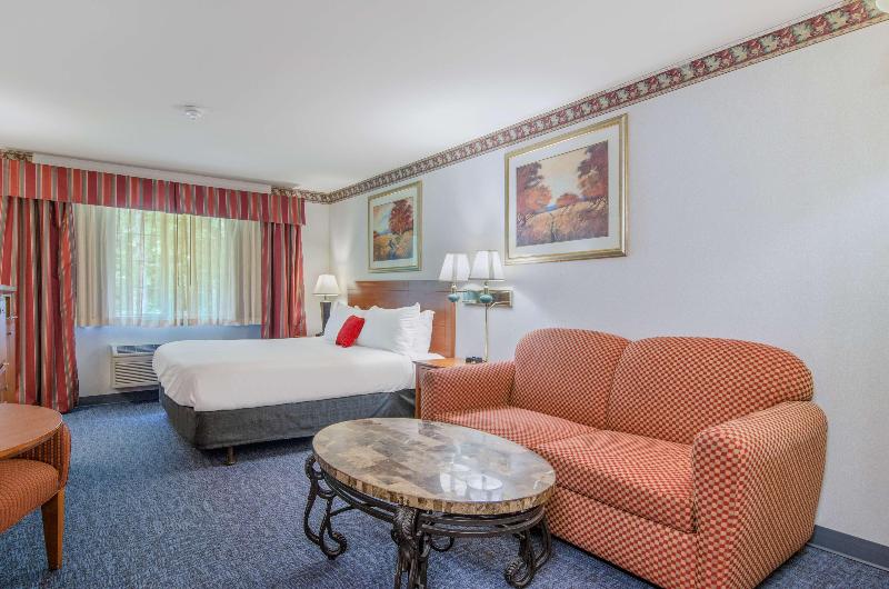 Quality Inn Port Orchard — photo 80