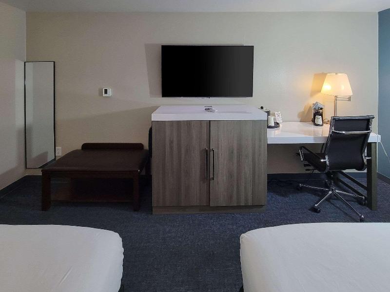 Quality Inn Port Orchard image