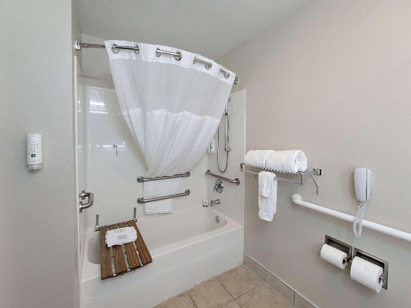 Quality Inn Port Orchard image