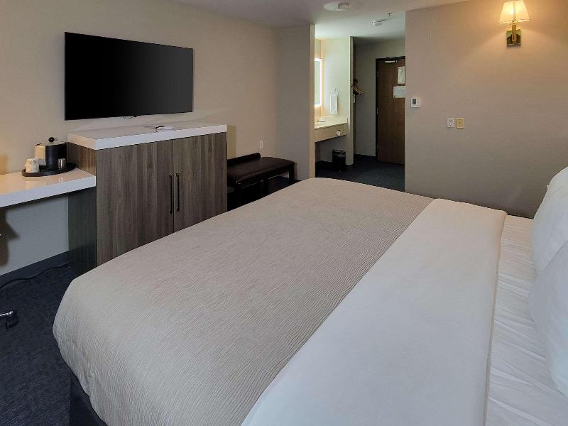 Quality Inn Port Orchard image