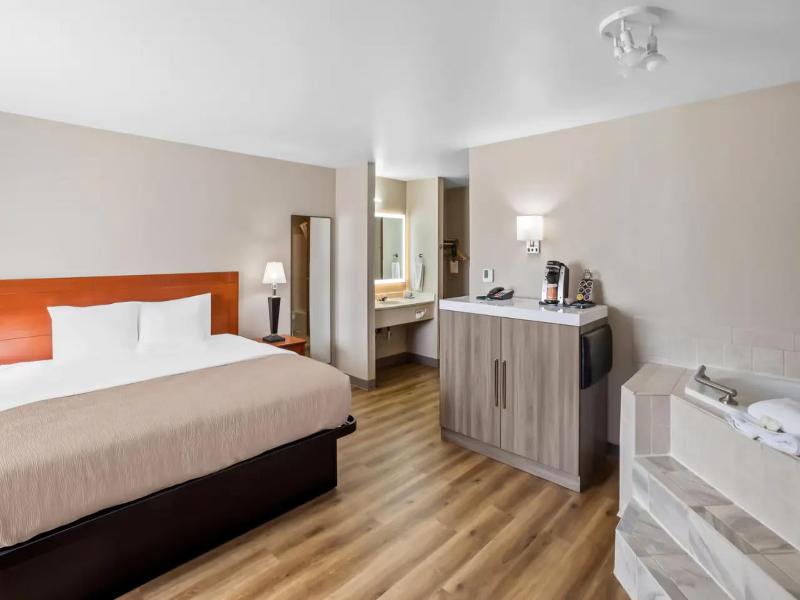 Quality Inn Port Orchard image