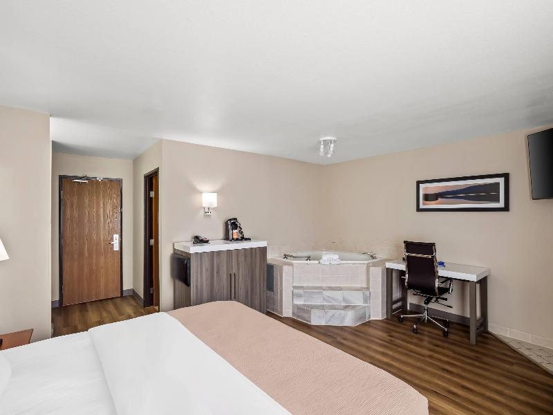 Quality Inn Port Orchard image