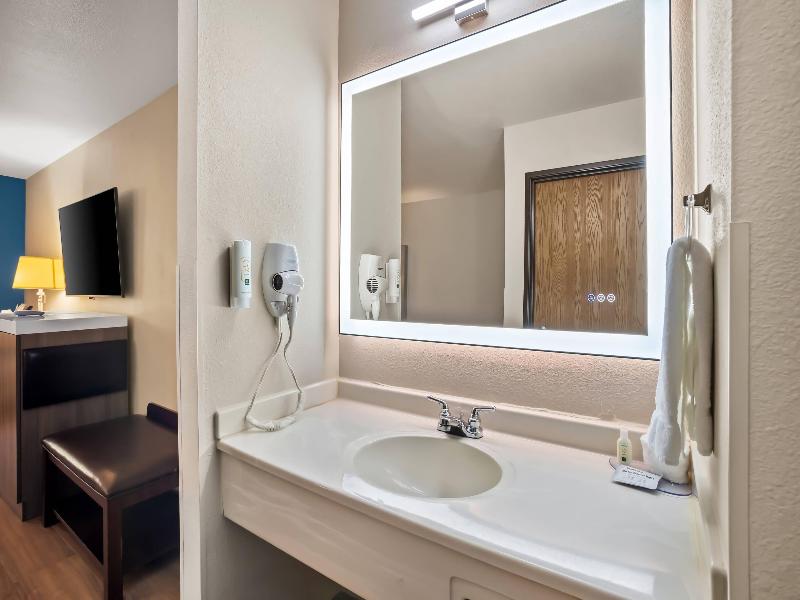 Quality Inn Port Orchard image