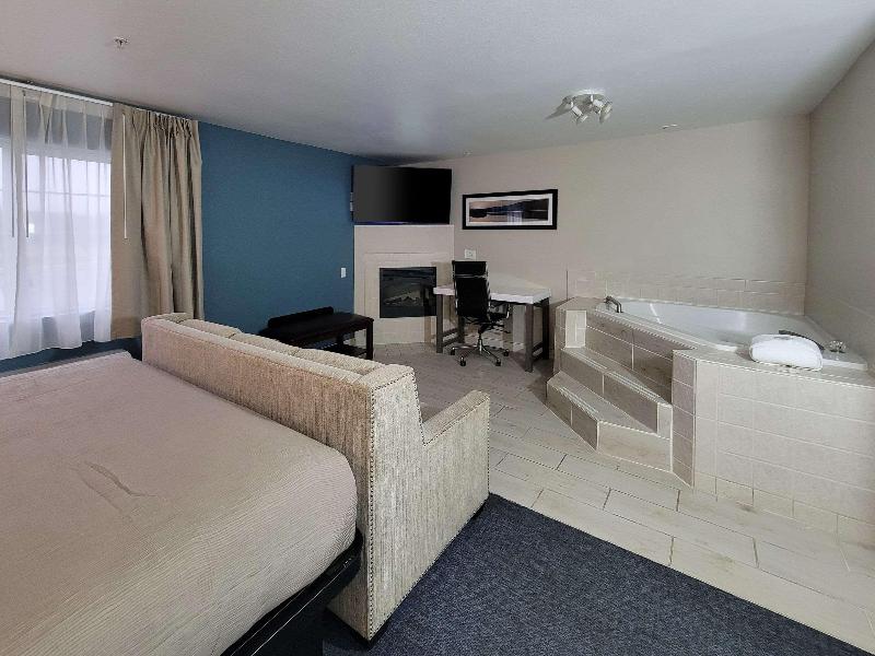 Quality Inn Port Orchard image