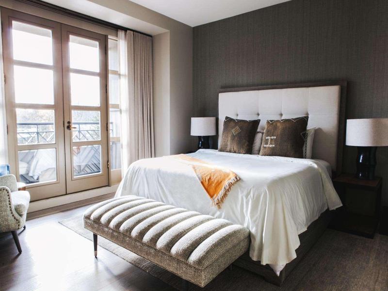 Bellevue Club Hotel image