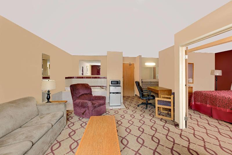 Days Inn By Wyndham North Sioux City image