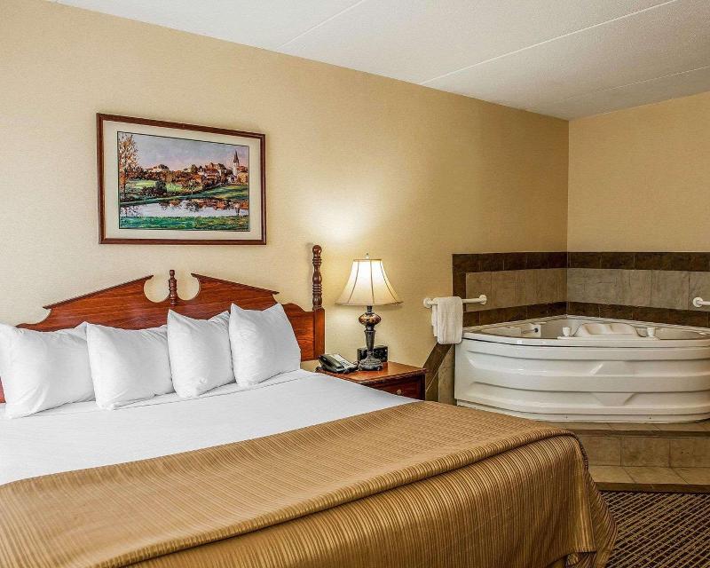 Baymont By Wyndham South Bend image