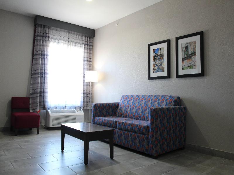 La Quinta Inn & Suites Schertz image
