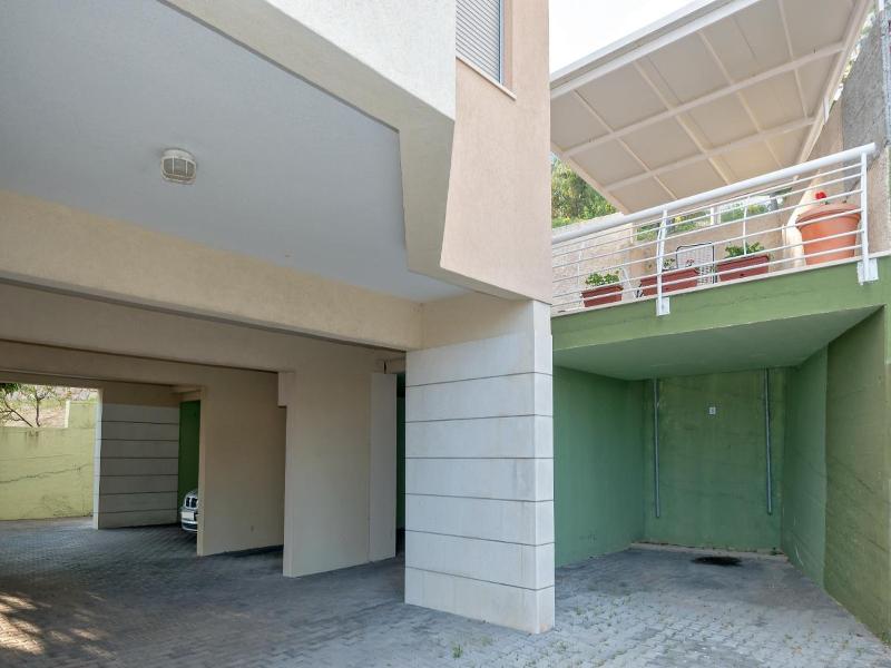 Putnik Apartments image