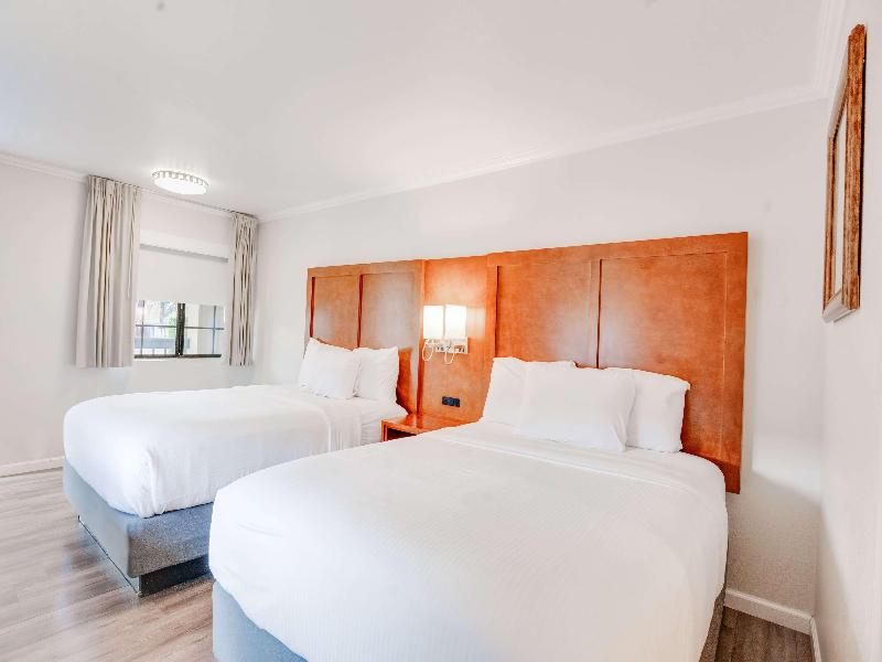 Ramada By Wyndham Mountain View image