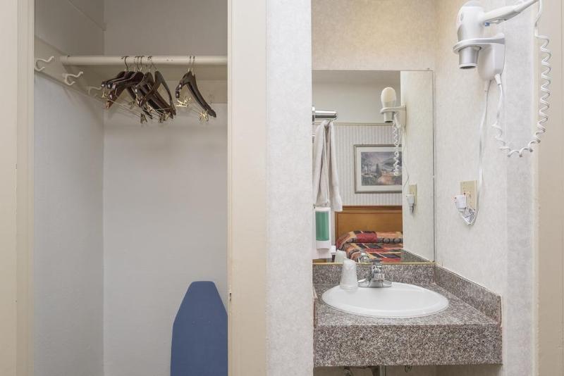 Union Square Plaza Hotel image