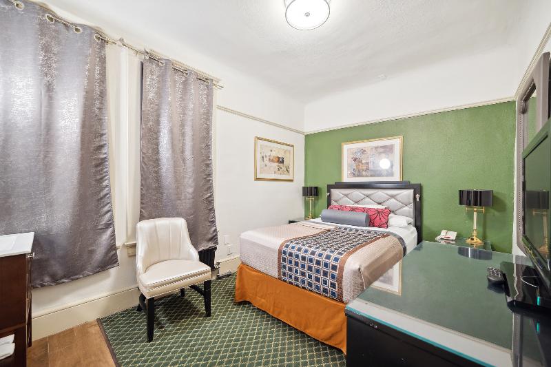 Union Square Plaza Hotel image
