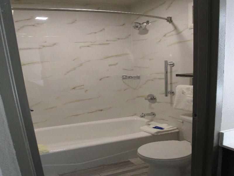 Surestay Plus By Best Western Point Richmond image
