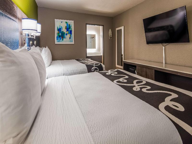 Surestay Plus By Best Western Point Richmond image