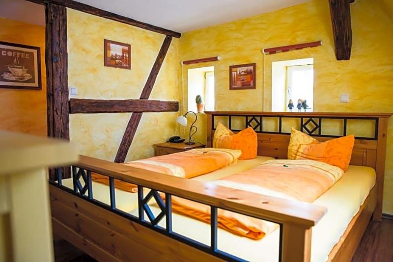 Landhotel Im Hexenwinkel image