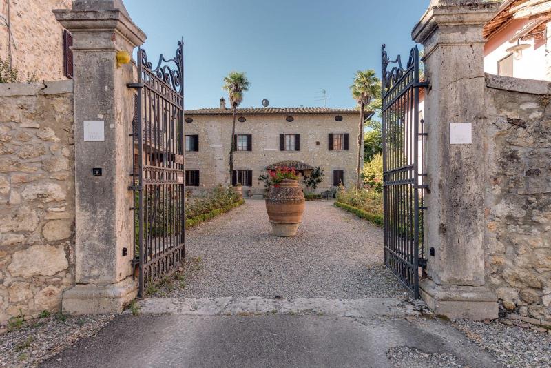Tenuta Di Mensanello image