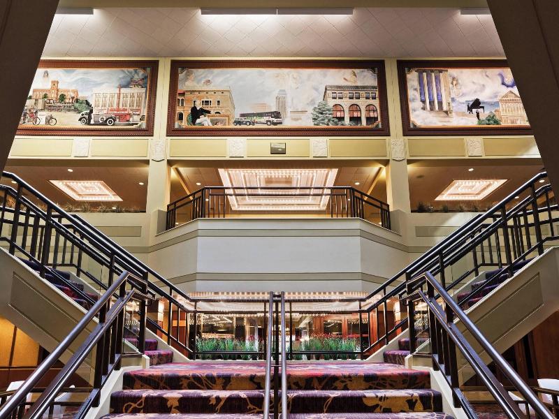 Sheraton Springfield Monarch Place image
