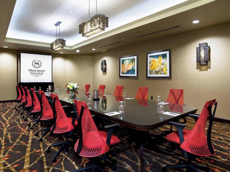 Sheraton Springfield Monarch Place image