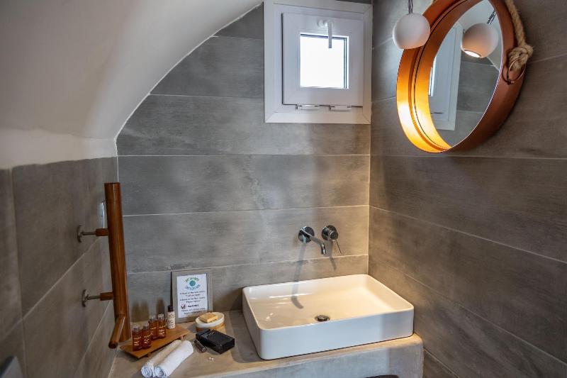 Glykeria Mini Suites image
