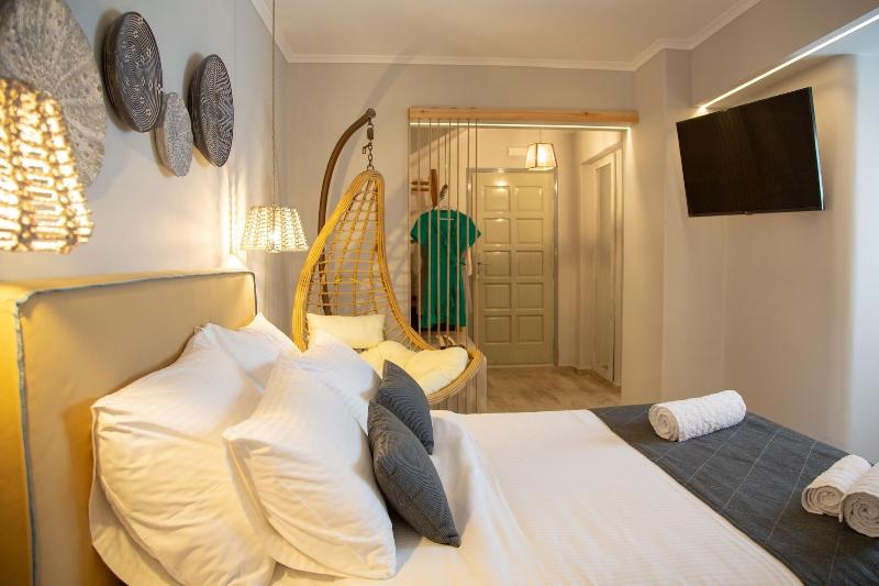 Glykeria Mini Suites image
