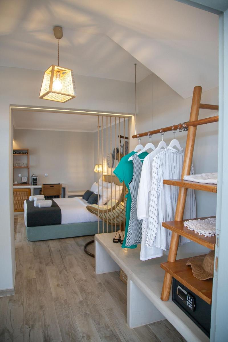 Glykeria Mini Suites image